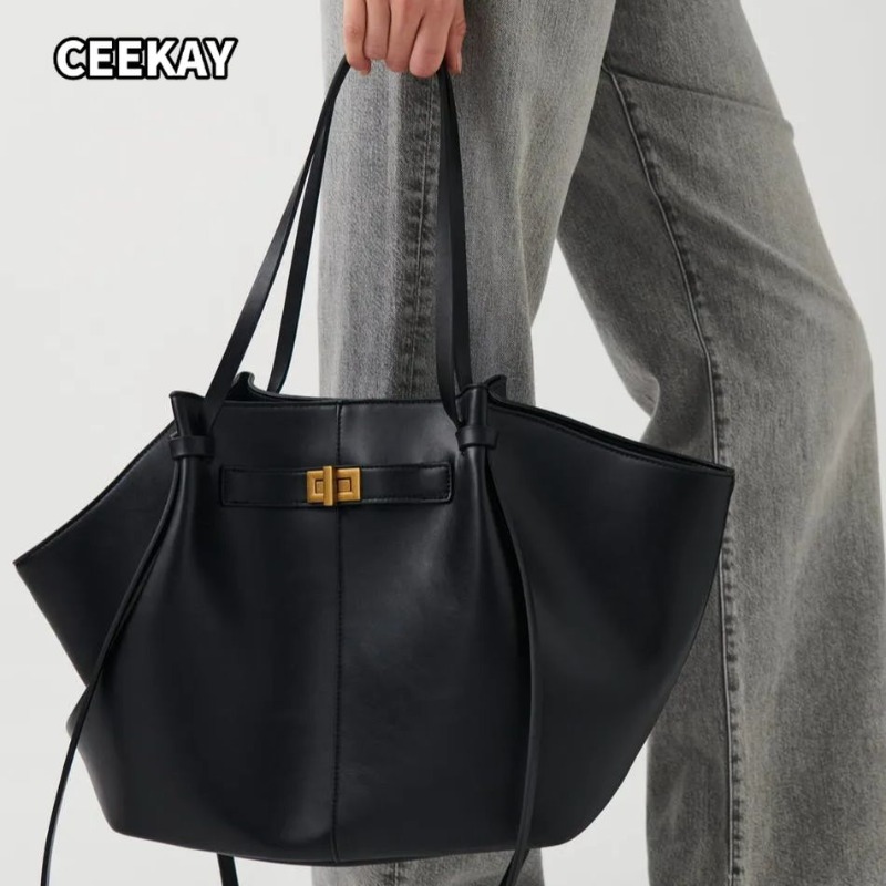 Luxury High Quality Bags - Tas Bahu Wanita Model Trapeze Kapasitas
