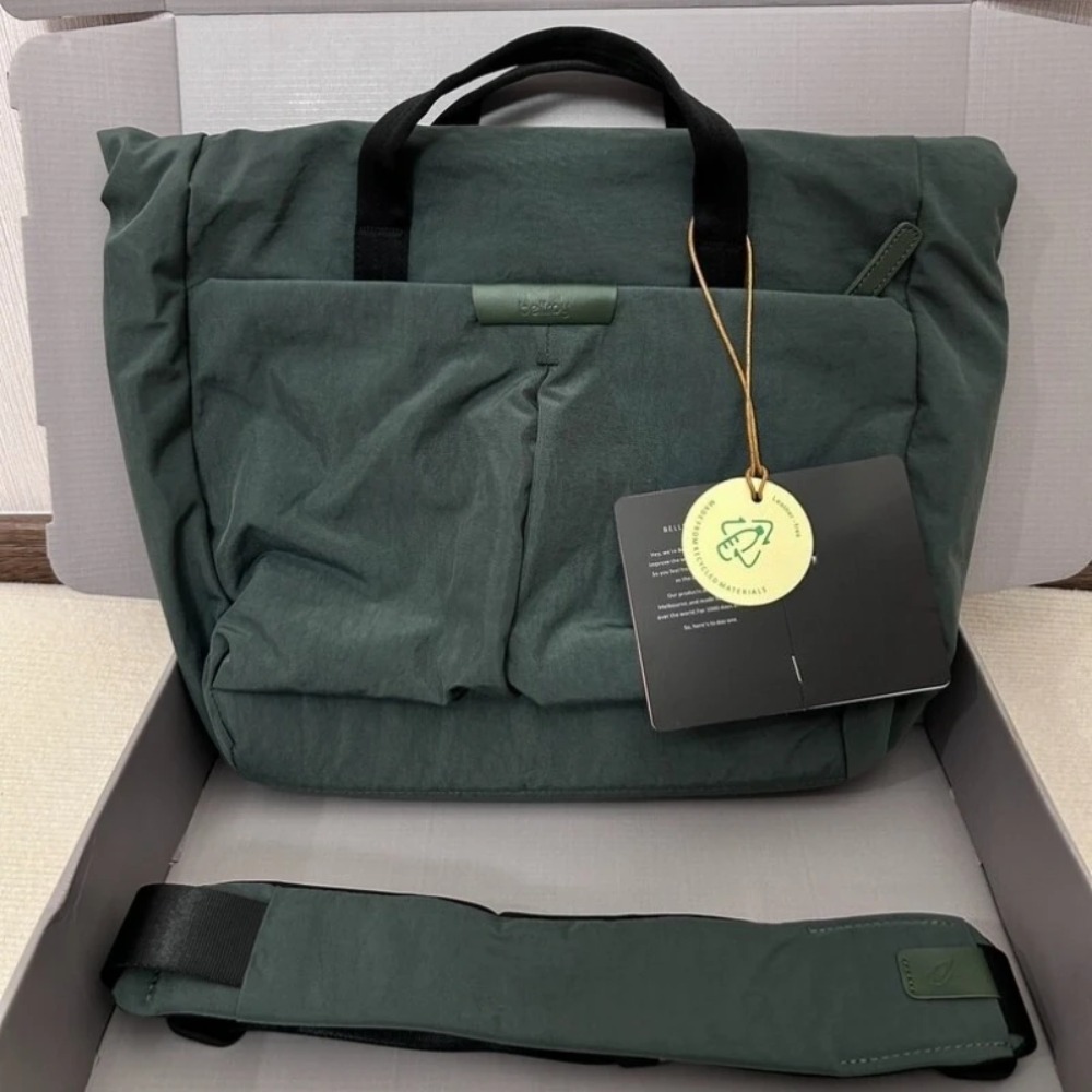 Tas Selempang Laptop 14L Mewah - Luxury Bags In Tokyo ulasan dan harga