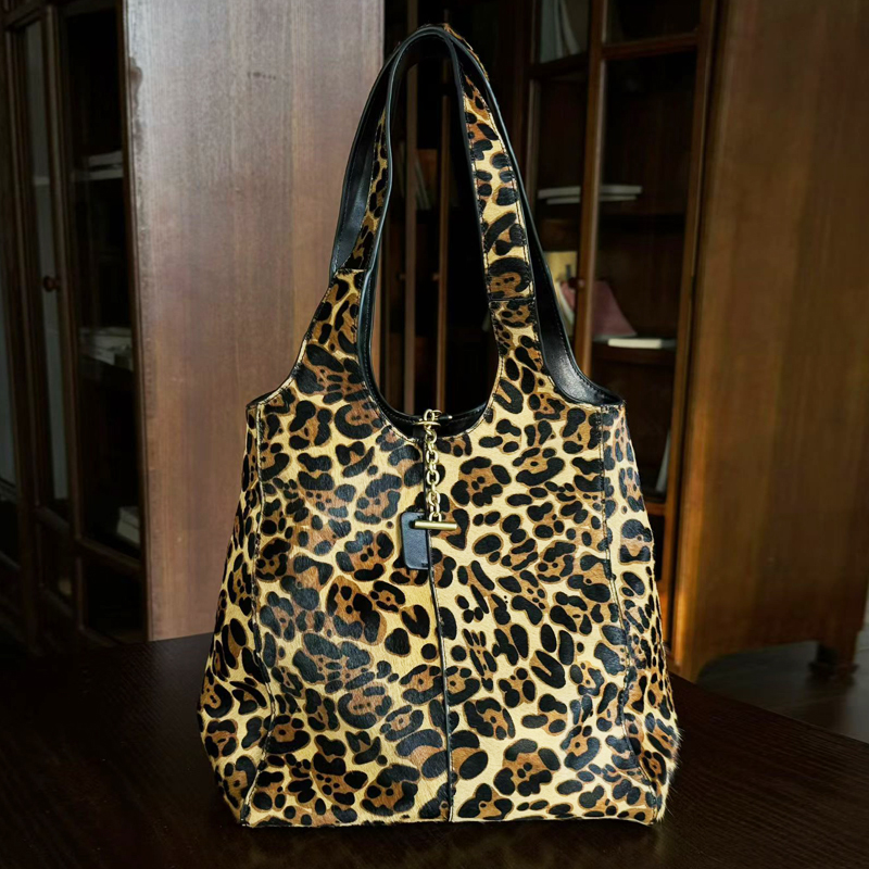 Tas Kulit Model Bucket Untuk W - Luxury Bags 2026 ulasan dan harga